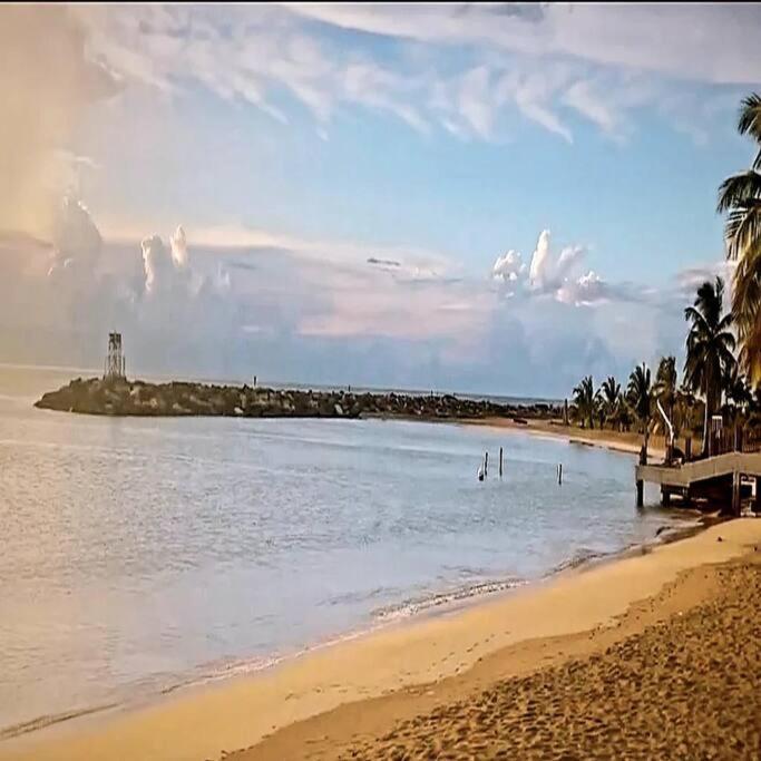 Dulce Atardecer 5 Playa Rompeolas, Aguadilla Extérieur photo